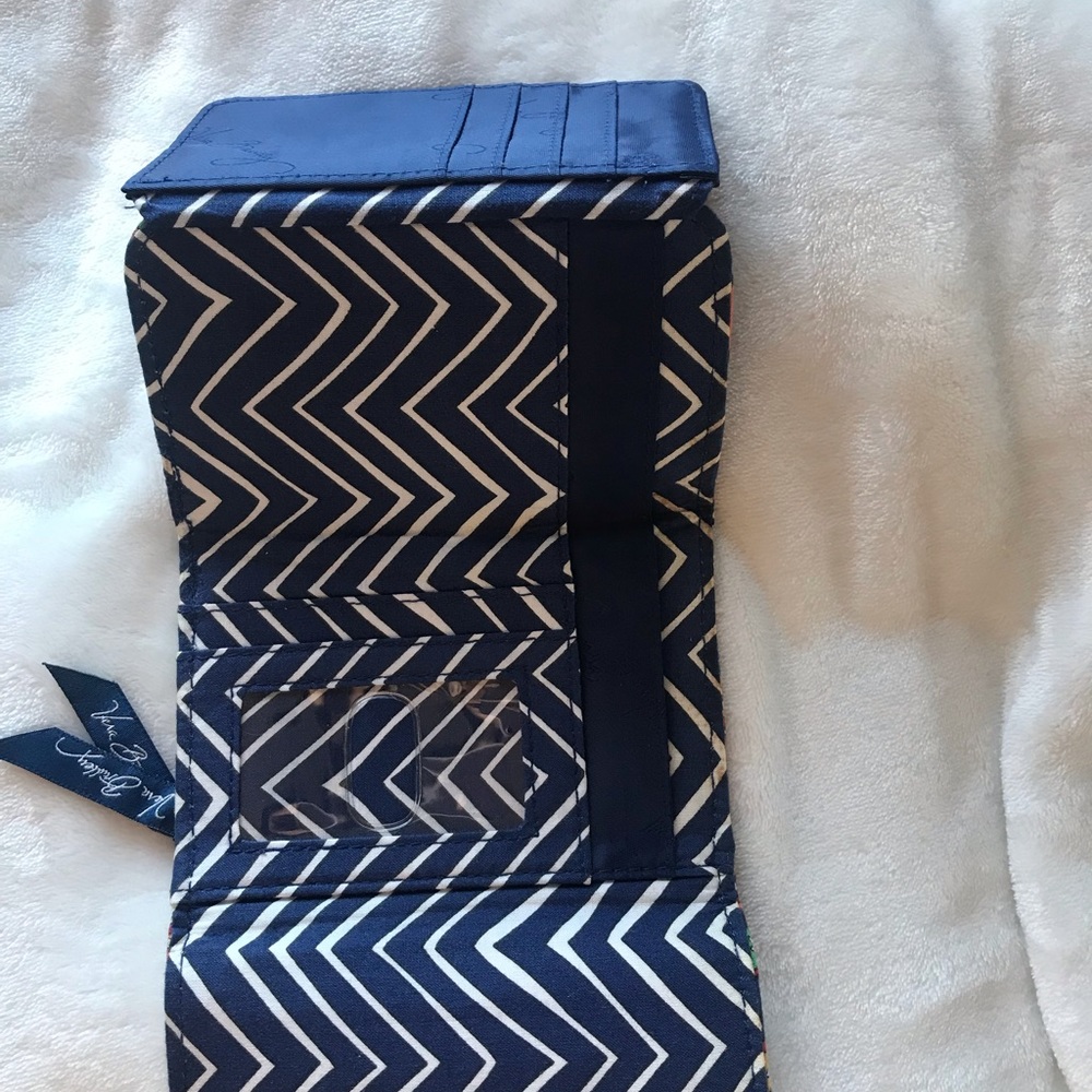 Wallet - Picture 2 of 3